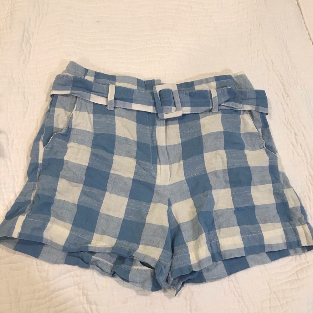 Picnic shorts with belt